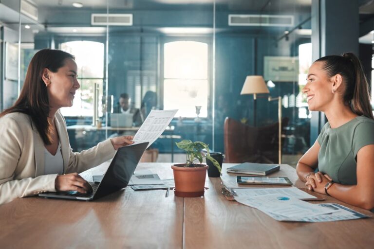 Managing Career Transitions with Emotional Intelligence: Adaptability, Resilience, and Optimism