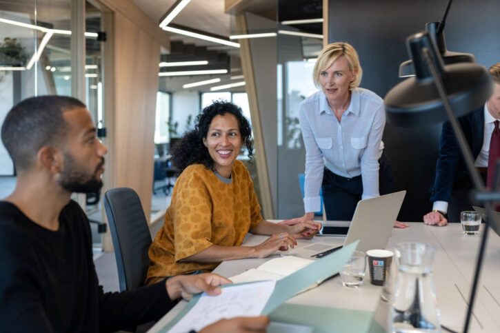 Decision-Making Under Pressure: The Role of Emotional Intelligence