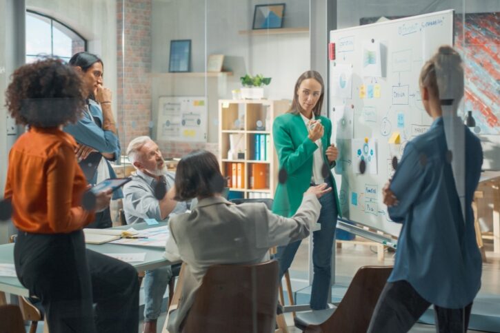 Mastering Change: How Emotional Intelligence Helps Organizations Thrive Amid Disruption