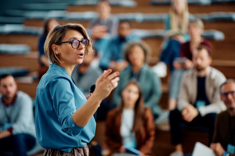 The Coaching Loop: Using EQ to Turn Feedback into Growth